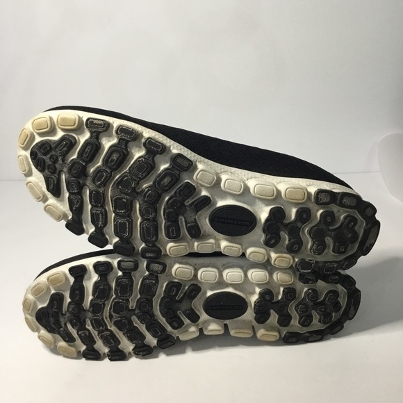 Skechers Women’s Black Memory Foam Sneakers Size 8.5 - Picture 7 of 9